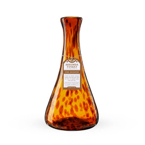 Segunda Vida Tortuga Hand-Blown Recycled Glass Wine Decanter