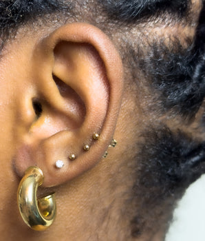 Tia Rounded C-hoop Earrings