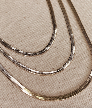 Cyrus Herringbone Chain