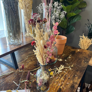 Sip & Stems: A Mini Floral Arrangement Session