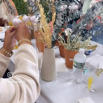 Saje_Rose_Sips_Stems